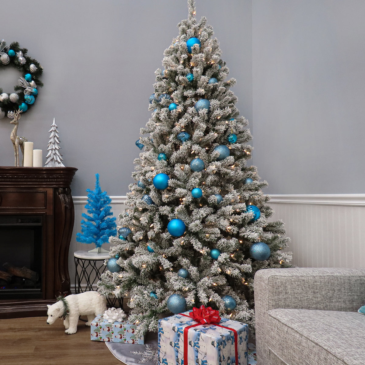6.5ft Pre Lit Snowy Spruce Christmas Tree, Clear Lights