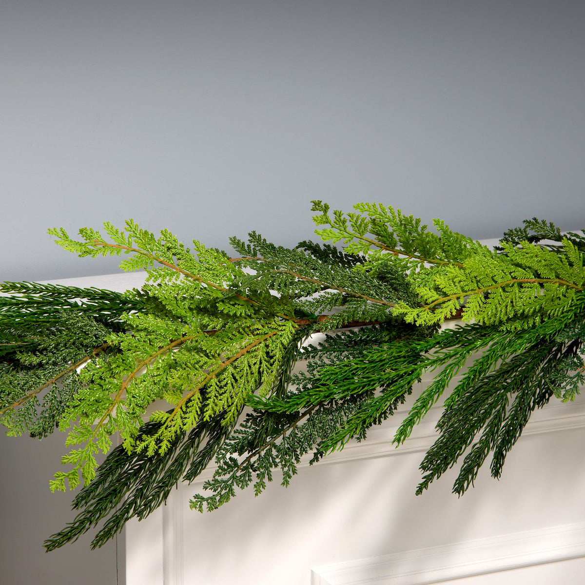 Cottage Christmas Garland, 1.5 m
