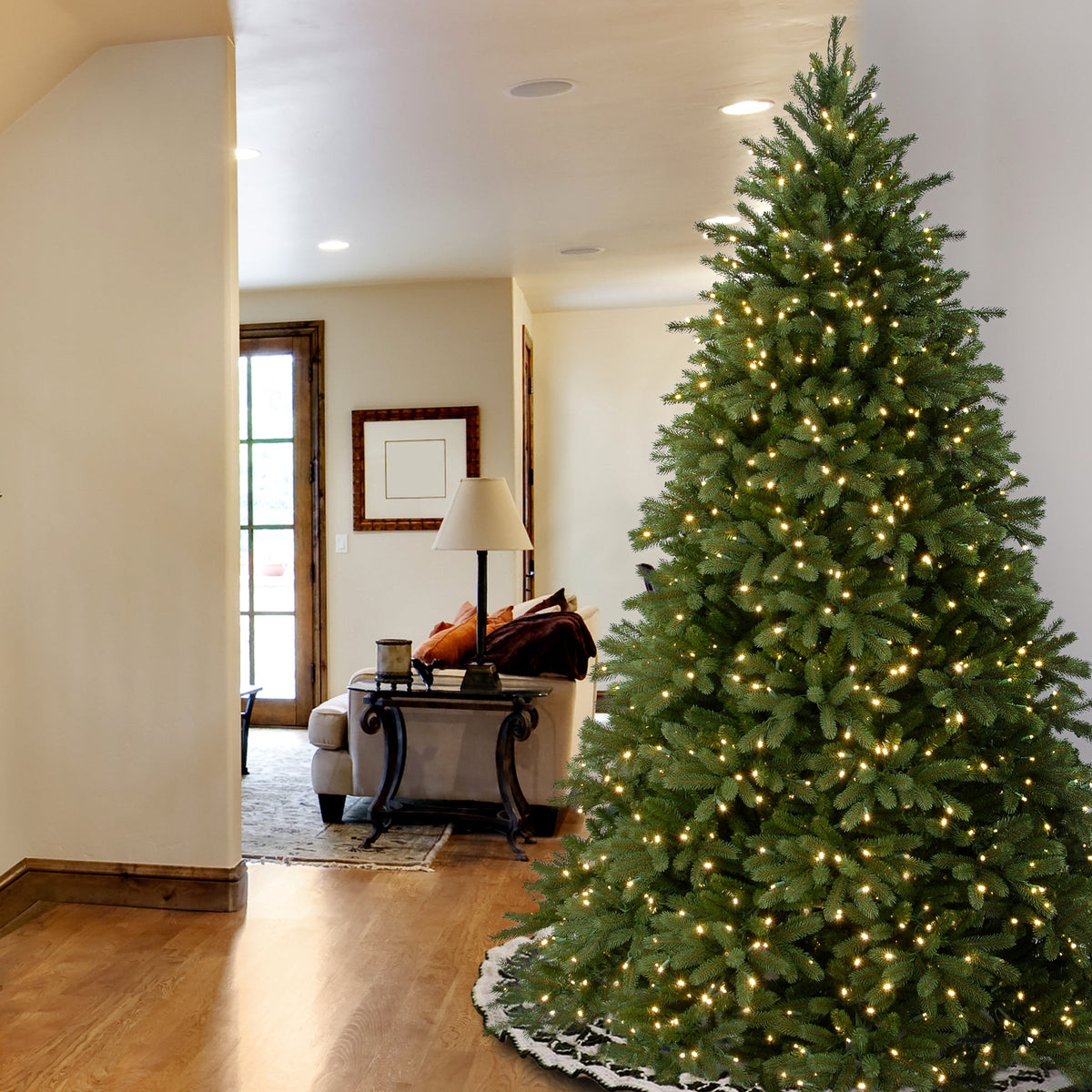 7.5ft Pre Lit Deluxe Fraser Fir, Dual Colour LED, Easy Connect