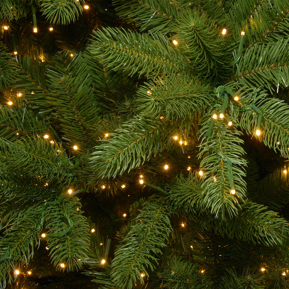 7.5ft Pre Lit Deluxe Fraser Fir Hinged Christmas Tree, Dual Colour LED